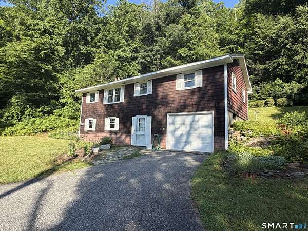 2.6 Acres of Land with Home for Lease in Kent, Connecticut