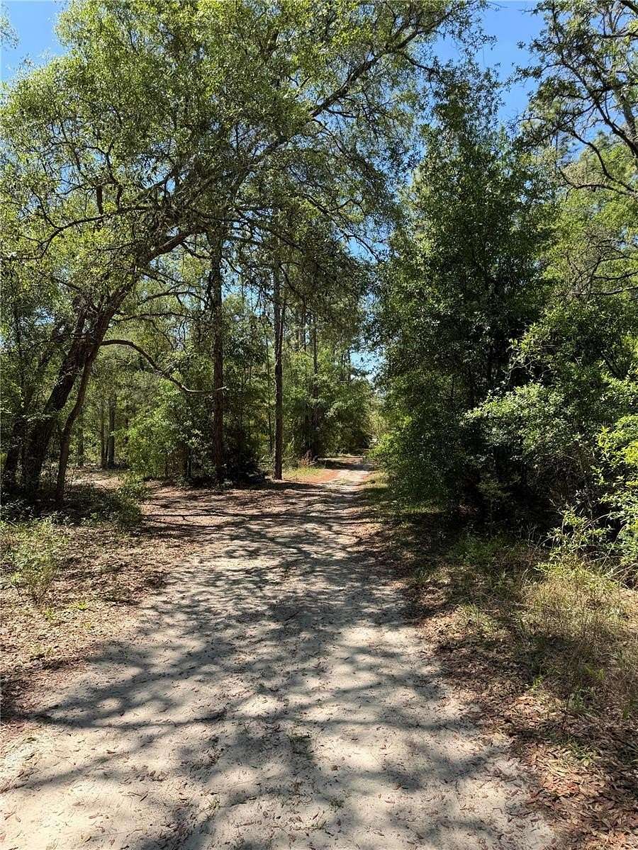 1.25 Acres of Residential Land for Sale in Bronson, Florida