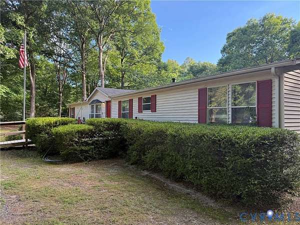 5 Acres of Land with Home for Sale in King William, Virginia