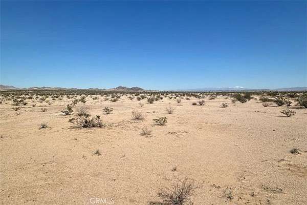 2 Acres of Land for Sale in Twentynine Palms, California