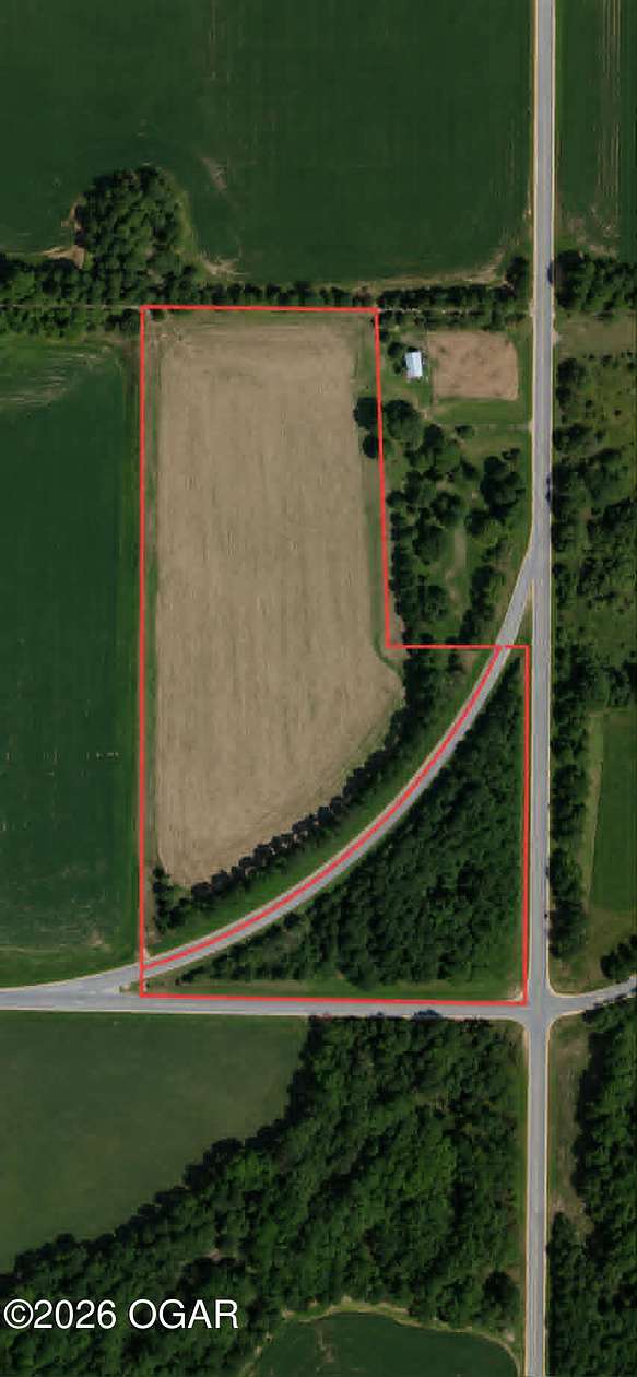 17 Acres of Recreational Land for Sale in Columbus, Kansas