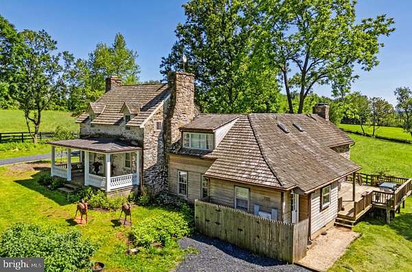 27.2 Acres of Land with Home for Sale in Upperville, Virginia