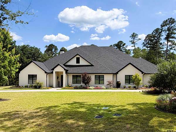 2.31 Acres of Land with Home for Sale in Tyler, Texas