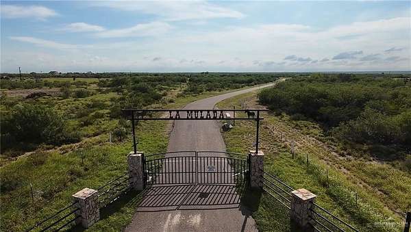 11 Acres of Recreational & Residential Land for Sale in Rio Grande City, Texas