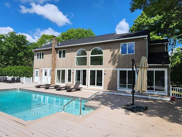 2 Acres of Land with Home for Sale in East Quogue, New York