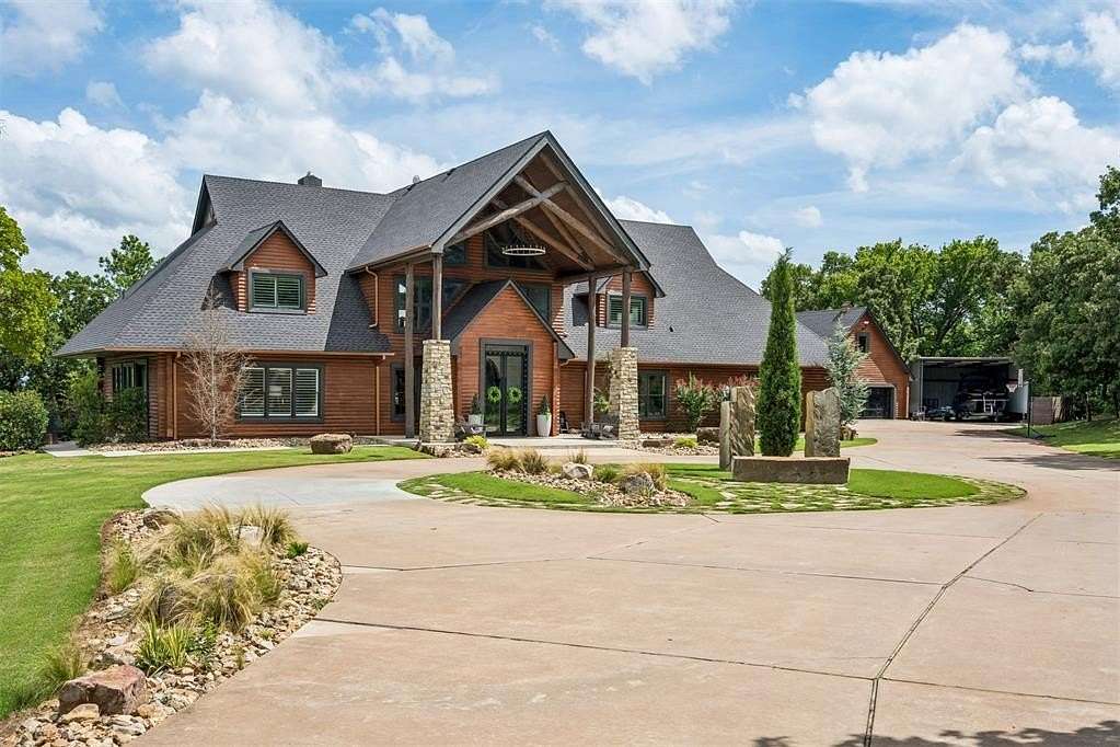 2.52 Acres of Land with Home for Sale in Edmond, Oklahoma