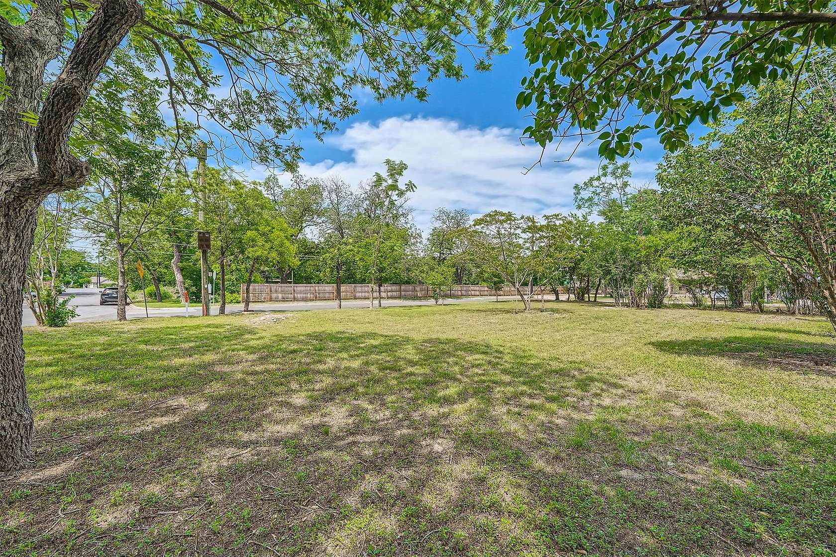 0.38 Acres of Residential Land for Sale in Austin, Texas