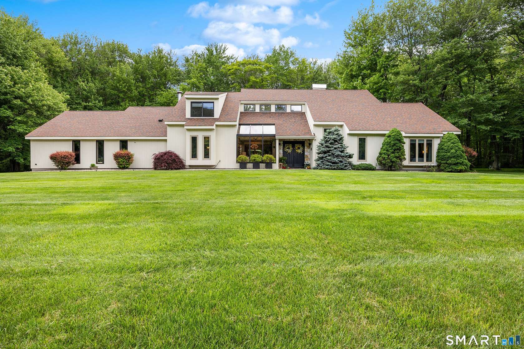2.16 Acres of Land with Home for Sale in Wolcott, Connecticut