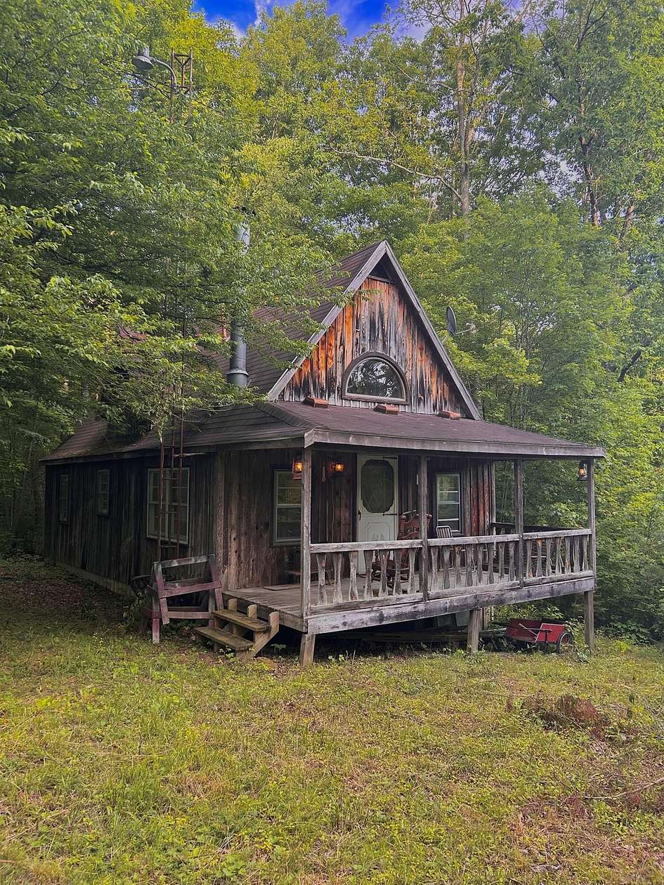 2.5 Acres of Land with Home for Sale in West Liberty, Kentucky