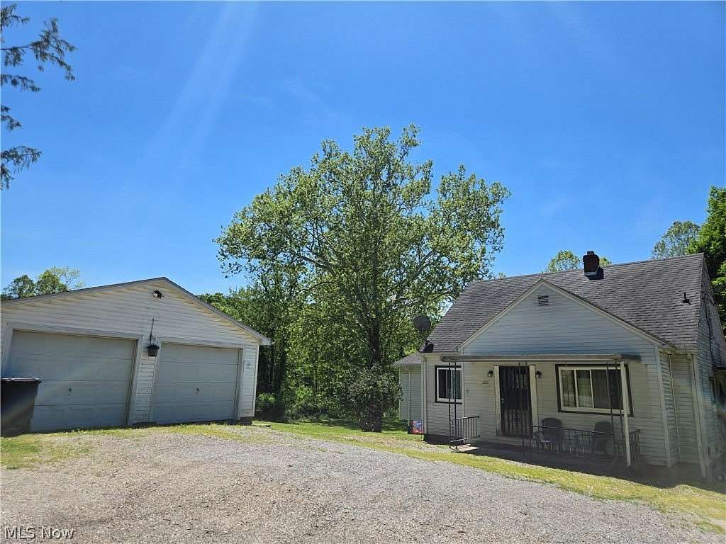 1.53 Acres of Land with Home for Sale in Amsterdam, Ohio
