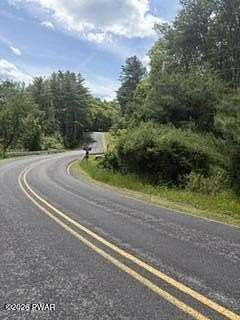 10.5 Acres of Land for Sale in Dingmans Ferry, Pennsylvania
