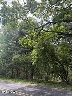 10.5 Acres of Land for Sale in Dingmans Ferry, Pennsylvania
