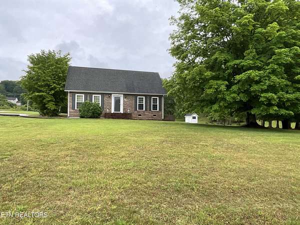 1.64 Acres of Land with Home for Sale in Rockwood, Tennessee