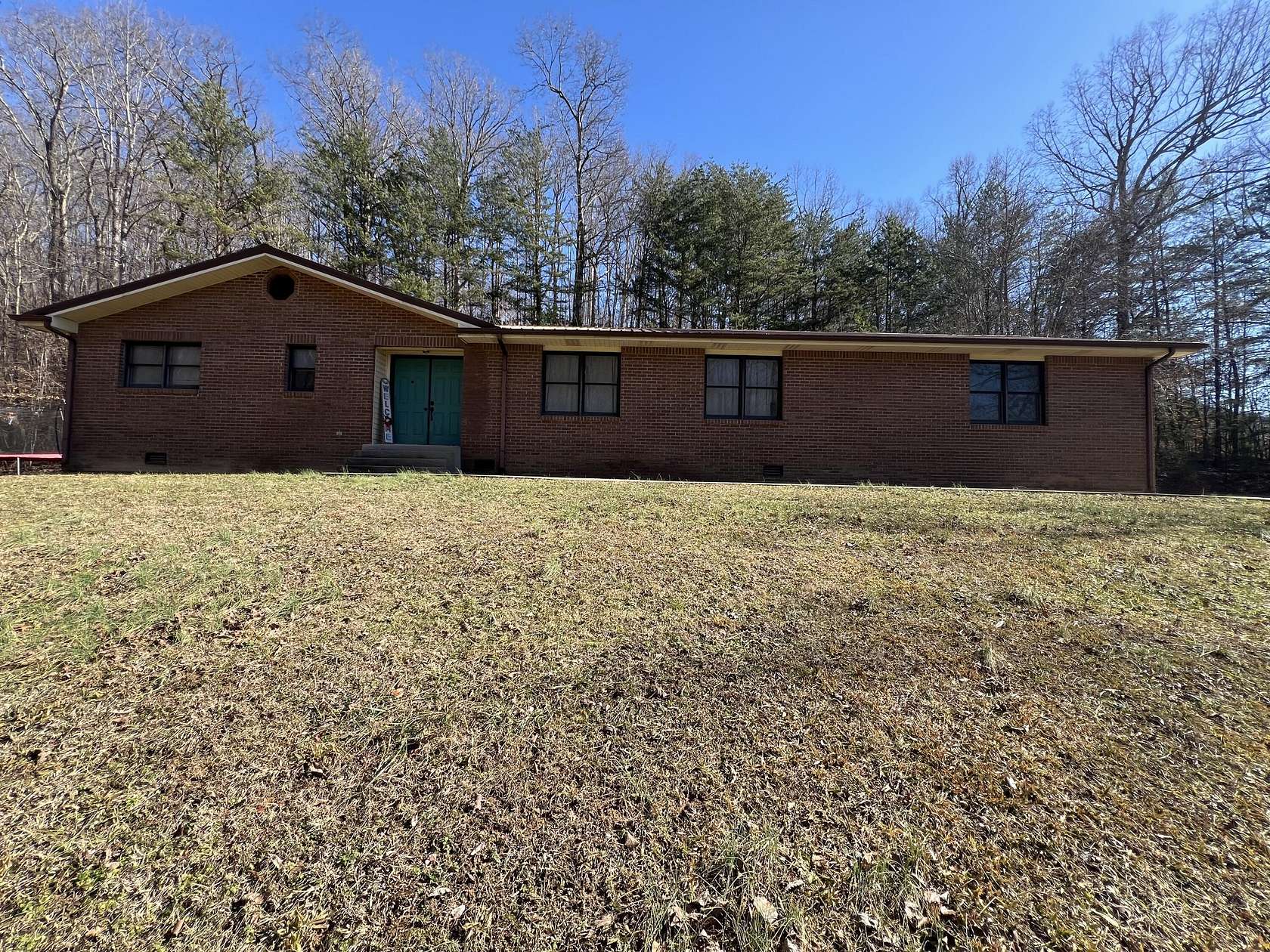 2.19 Acres of Land with Home for Sale in Williamsburg, Kentucky