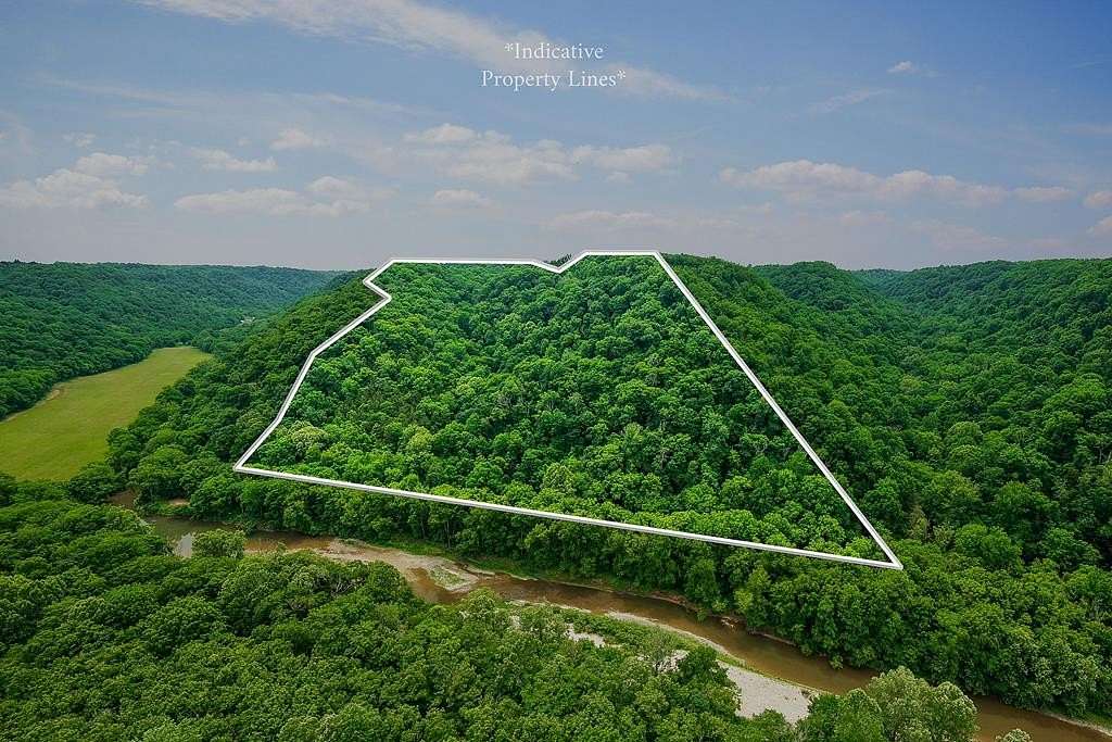 21.5 Acres of Recreational Land for Sale in Cookeville, Tennessee
