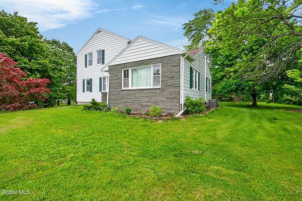 2.1 Acres of Land with Home for Sale in Voorheesville, New York