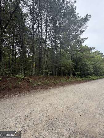 8 Acres of Residential Land for Sale in Waco, Georgia