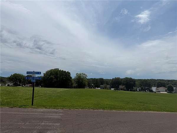 0.84 Acres of Residential Land for Sale in Altamont, Missouri
