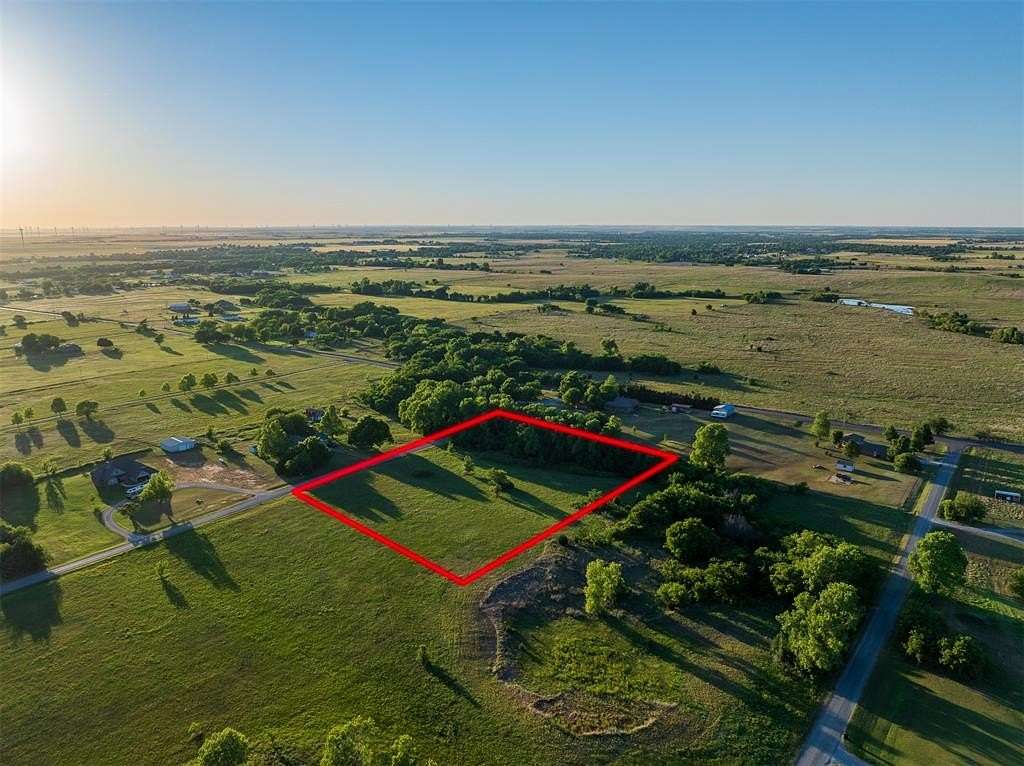 2.5 Acres of Residential Land for Sale in Tuttle, Oklahoma