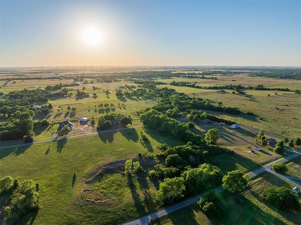 2.5 Acres of Residential Land for Sale in Tuttle, Oklahoma