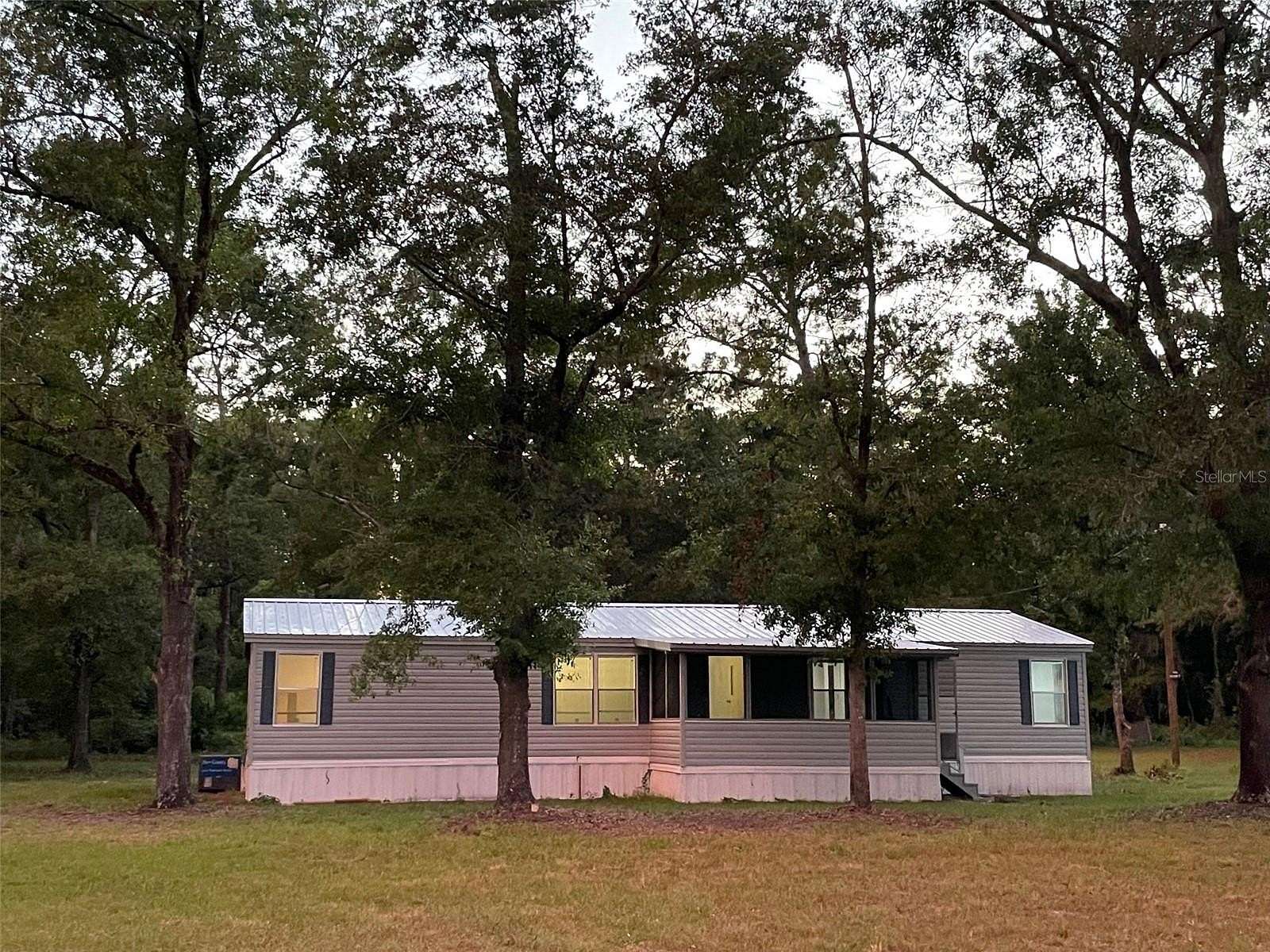 5 Acres of Land with Home for Lease in Gainesville, Florida