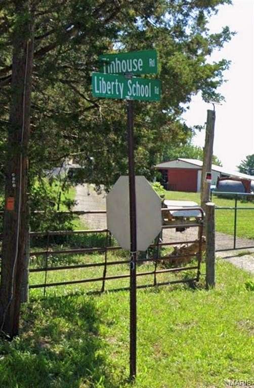 1.78 Acres of Residential Land for Sale in Hillsboro, Missouri