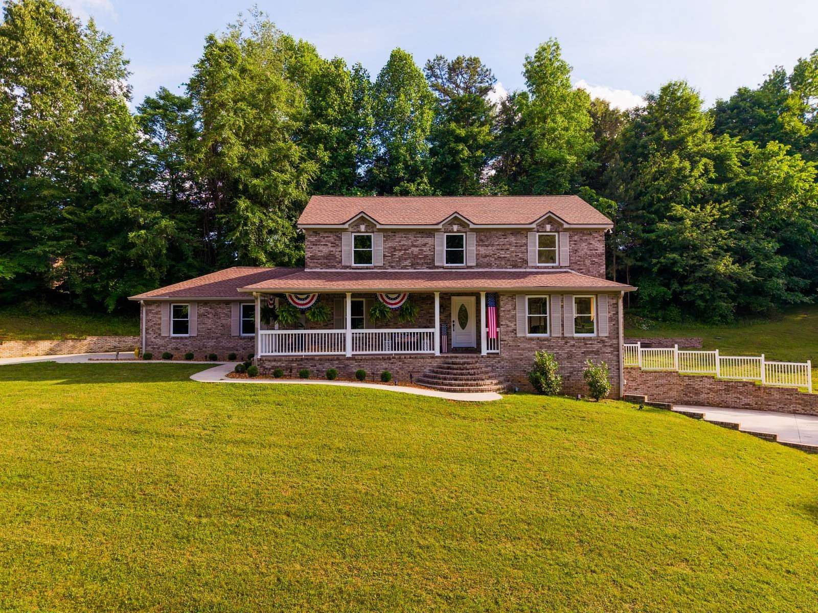 1.6 Acres of Land with Home for Sale in Cookeville, Tennessee