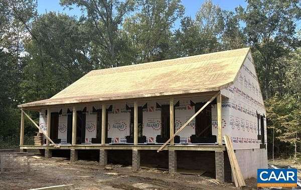 2.63 Acres of Land with Home for Sale in Columbia, Virginia