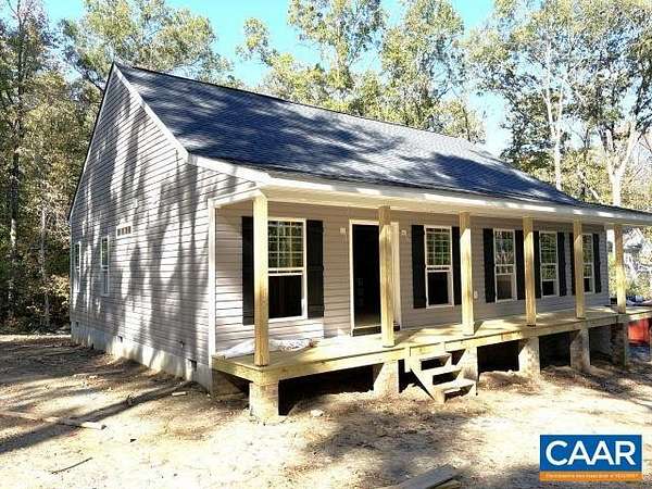 2.63 Acres of Land with Home for Sale in Columbia, Virginia