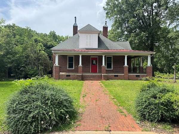 5 Acres of Land with Home for Sale in Greenwood Village, South Carolina