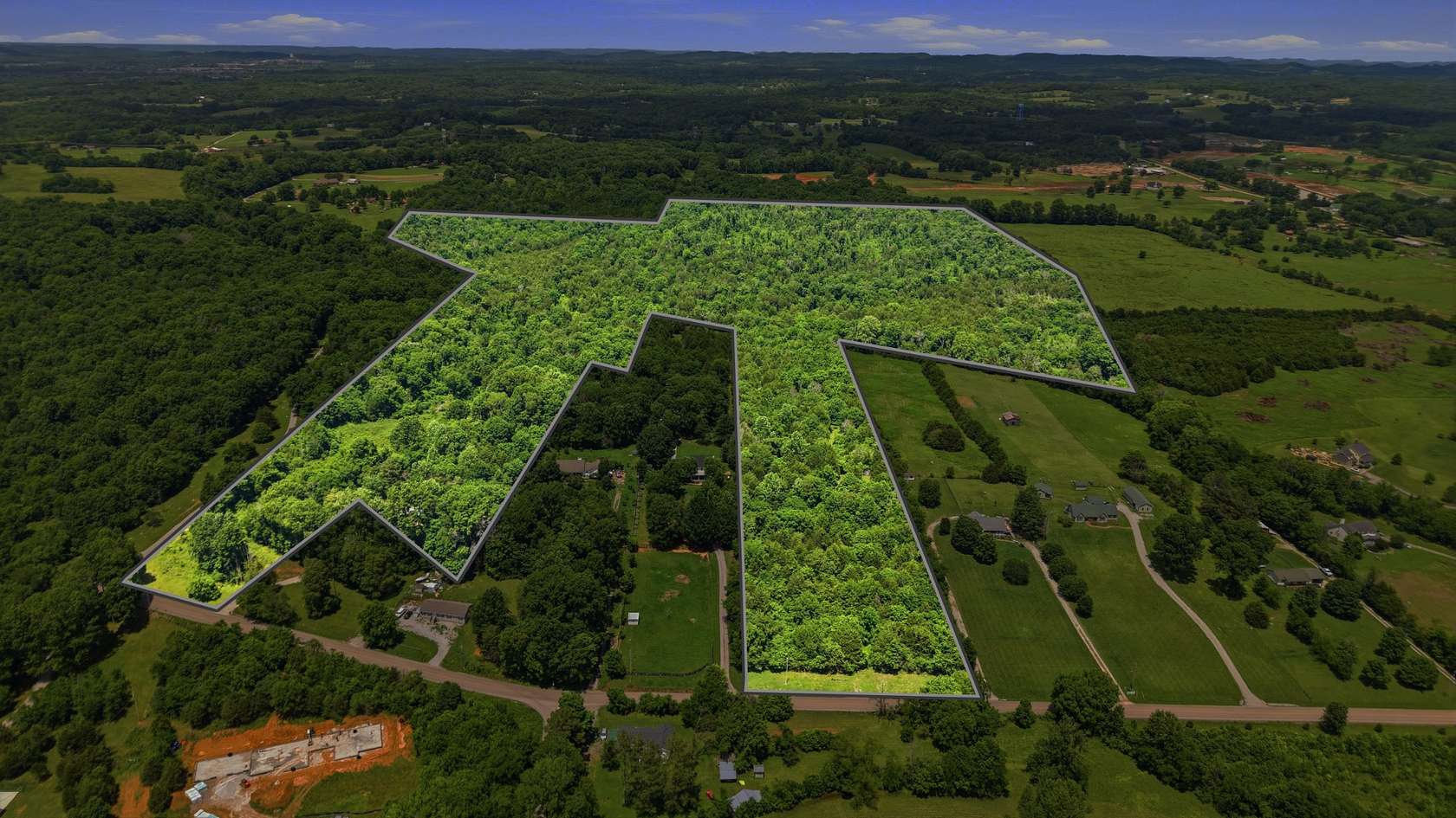 88.3 Acres of Land for Sale in Spring Hill, Tennessee
