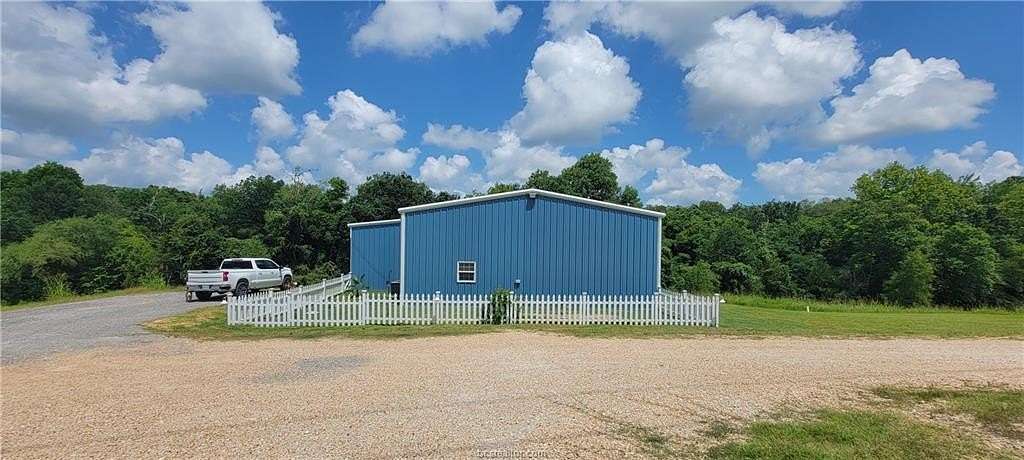 5.17 Acres of Land with Home for Sale in Franklin, Texas