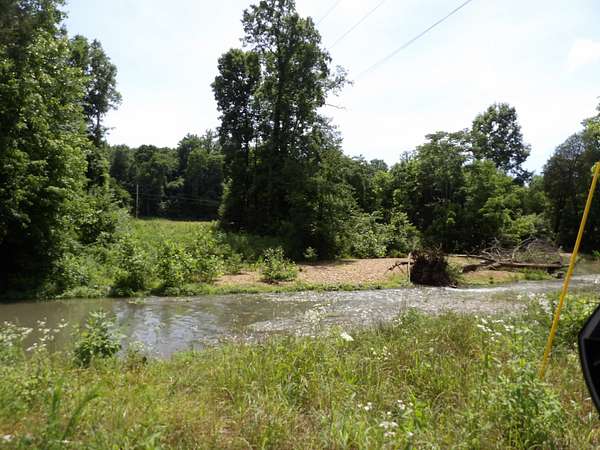 19.6 Acres of Land for Sale in McEwen, Tennessee
