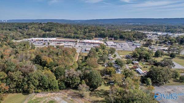 2.5 Acres of Residential Land for Sale in Scottsboro, Alabama
