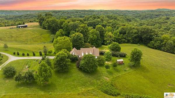 78.5 Acres of Land with Home for Sale in Greensburg, Kentucky