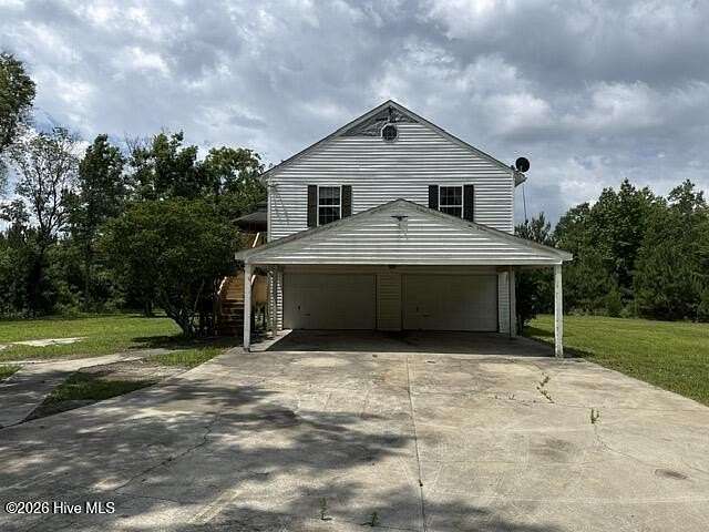 5 Acres of Land with Home for Sale in Havelock, North Carolina