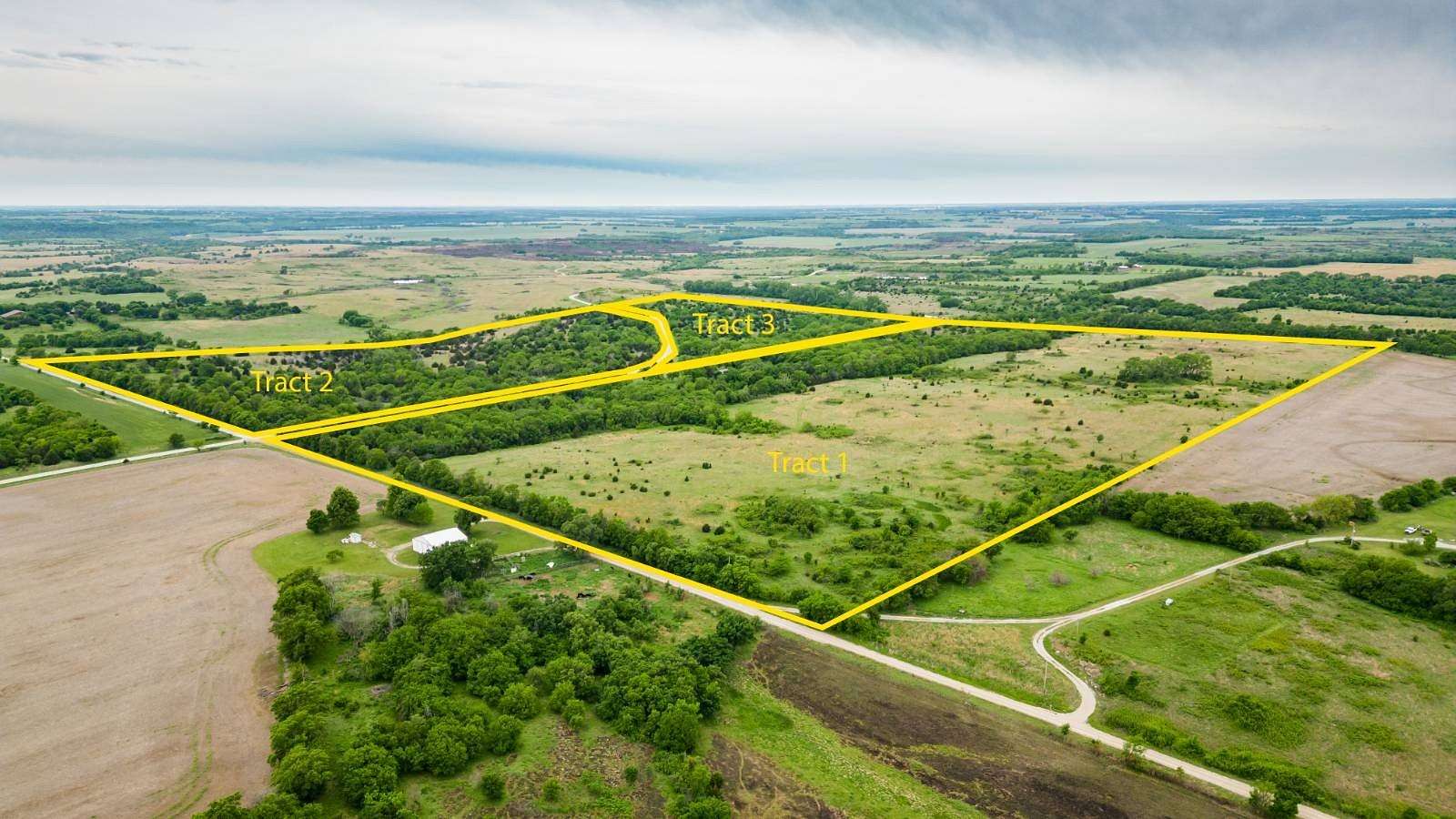 154 Acres of Agricultural Land with Home for Auction in Winfield, Kansas