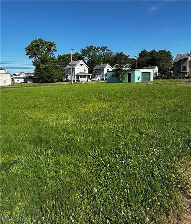 0.5 Acres of Mixed-Use Land for Sale in Niles, Ohio