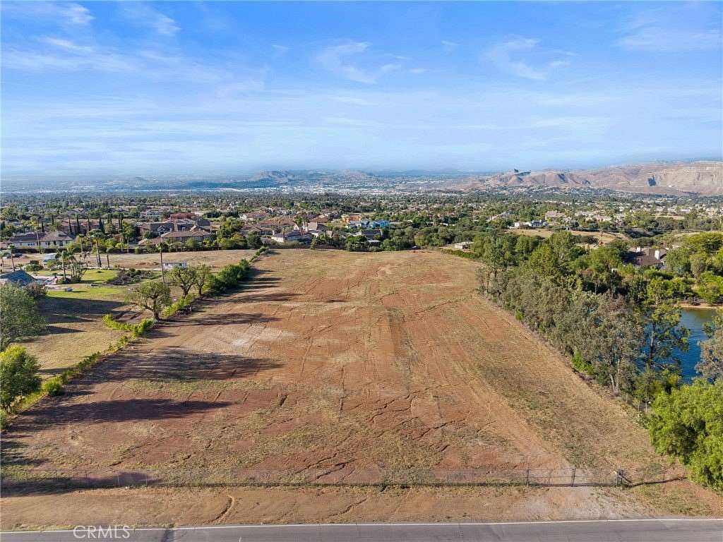 5 Acres of Residential Land for Sale in Corona, California