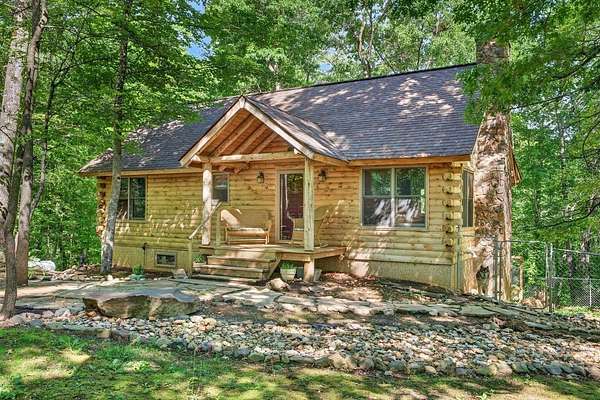 5.52 Acres of Land with Home for Sale in Elkton, Virginia