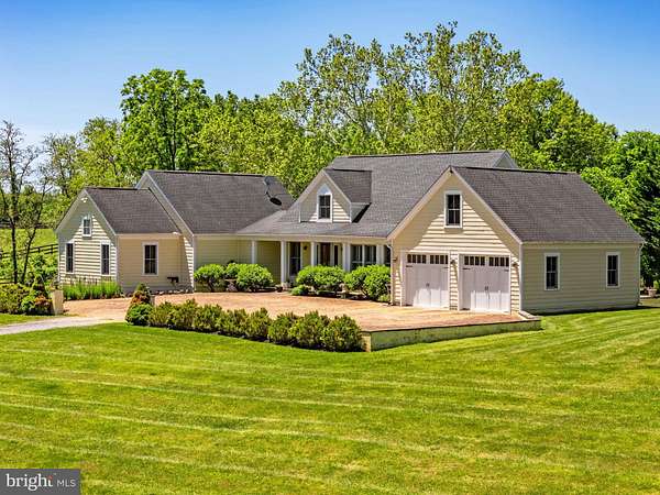 3 Acres of Land with Home for Sale in Round Hill, Virginia