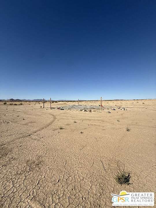 30 Acres of Land for Sale in Twentynine Palms, California