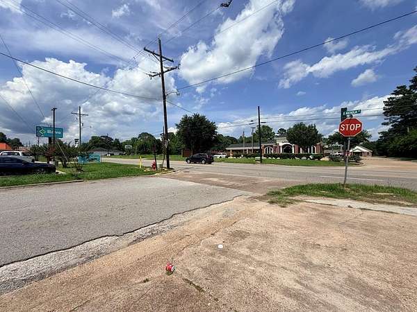 0.29 Acres of Mixed-Use Land for Sale in Woodville, Texas