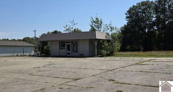 0.52 Acres of Mixed-Use Land for Lease in Paducah, Kentucky