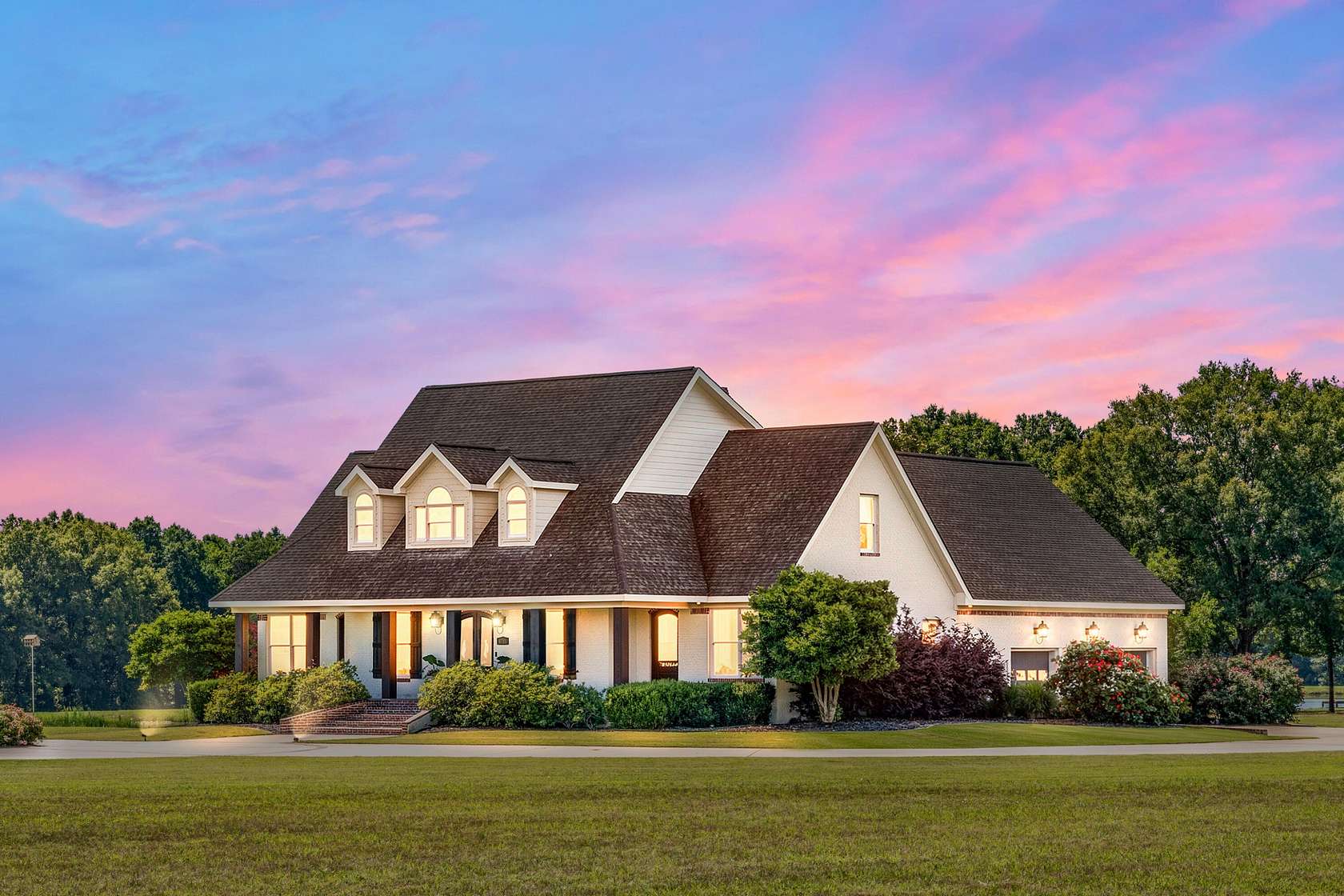 49 Acres of Land with Home for Sale in Columbus, Mississippi
