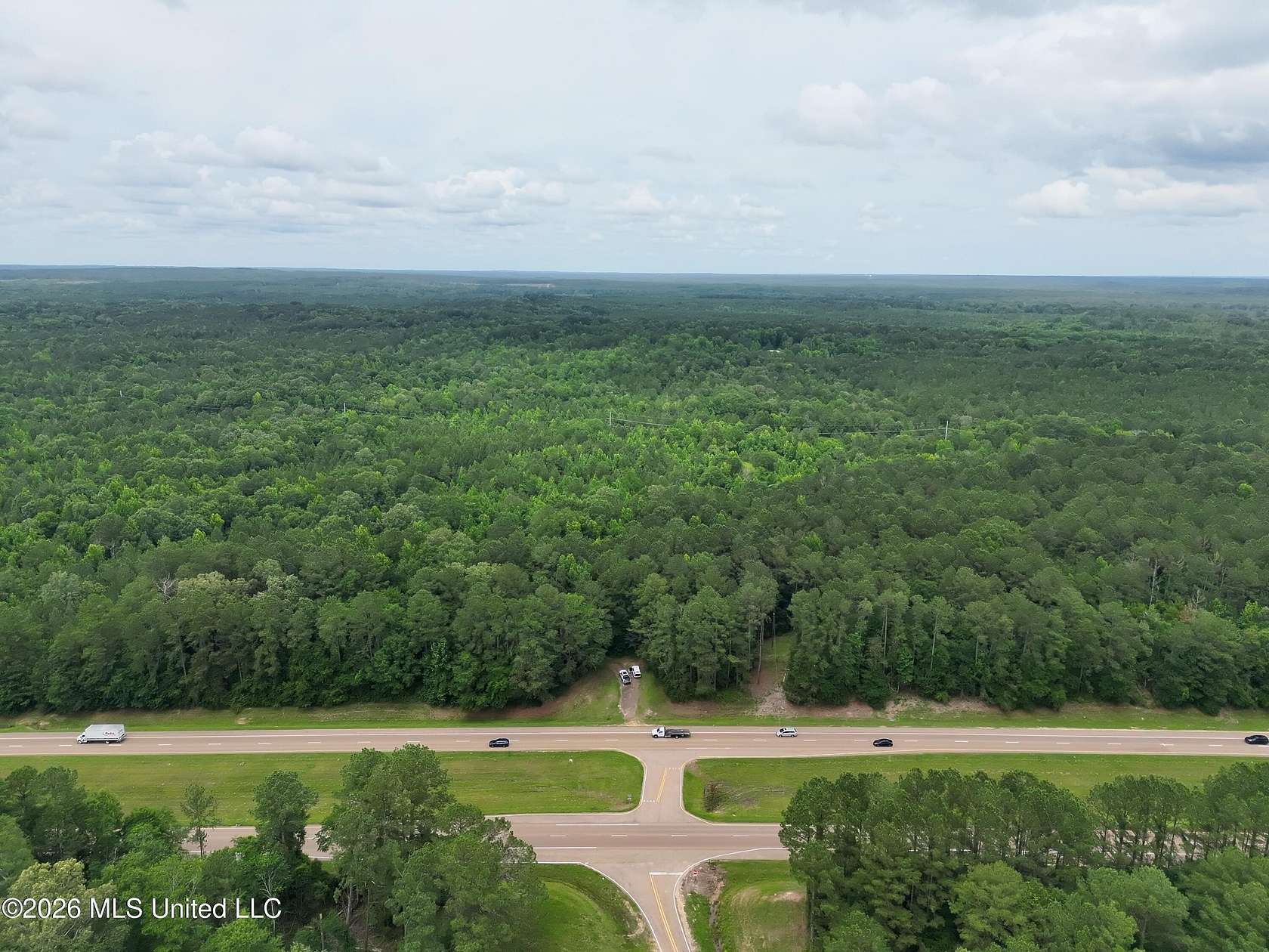 15.1 Acres of Mixed-Use Land for Sale in Braxton, Mississippi
