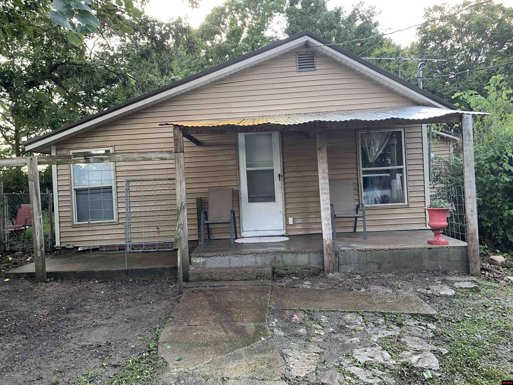 7 Acres of Land with Home for Sale in Everton, Arkansas