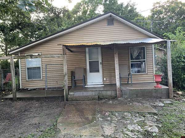 7 Acres of Land with Home for Sale in Everton, Arkansas