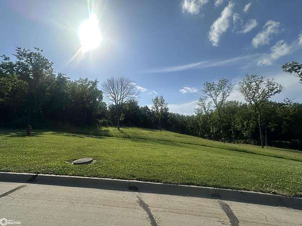 1.1 Acres of Residential Land for Sale in Centerville, Iowa
