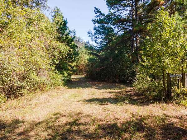 7 Acres of Residential Land for Sale in Tallahassee, Florida